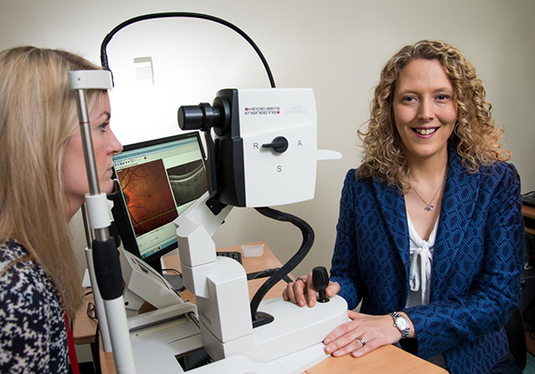 Dr. Ruth Hogg Lecturer Centre for Experimental Medicine Institute of Clinical Science